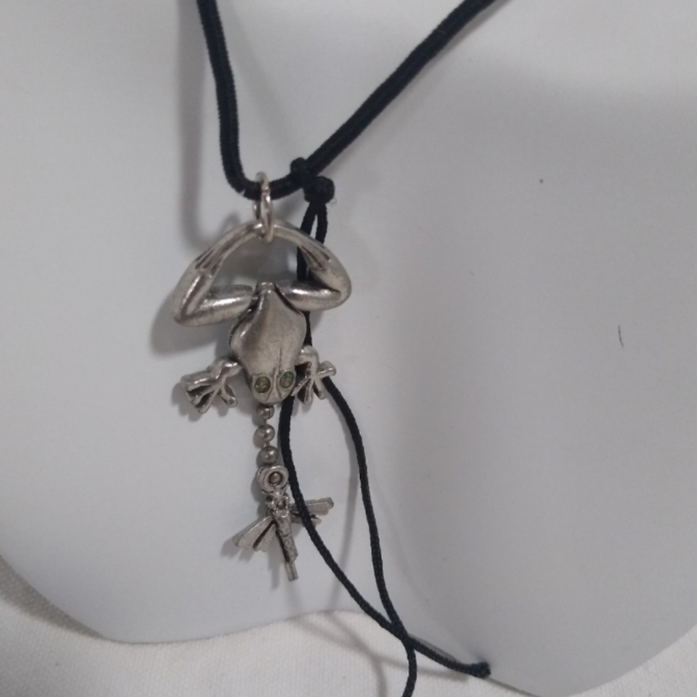 Hand Crafted Frog Pendant Necklace Silver Casual Cottagecore Goblincore Fun